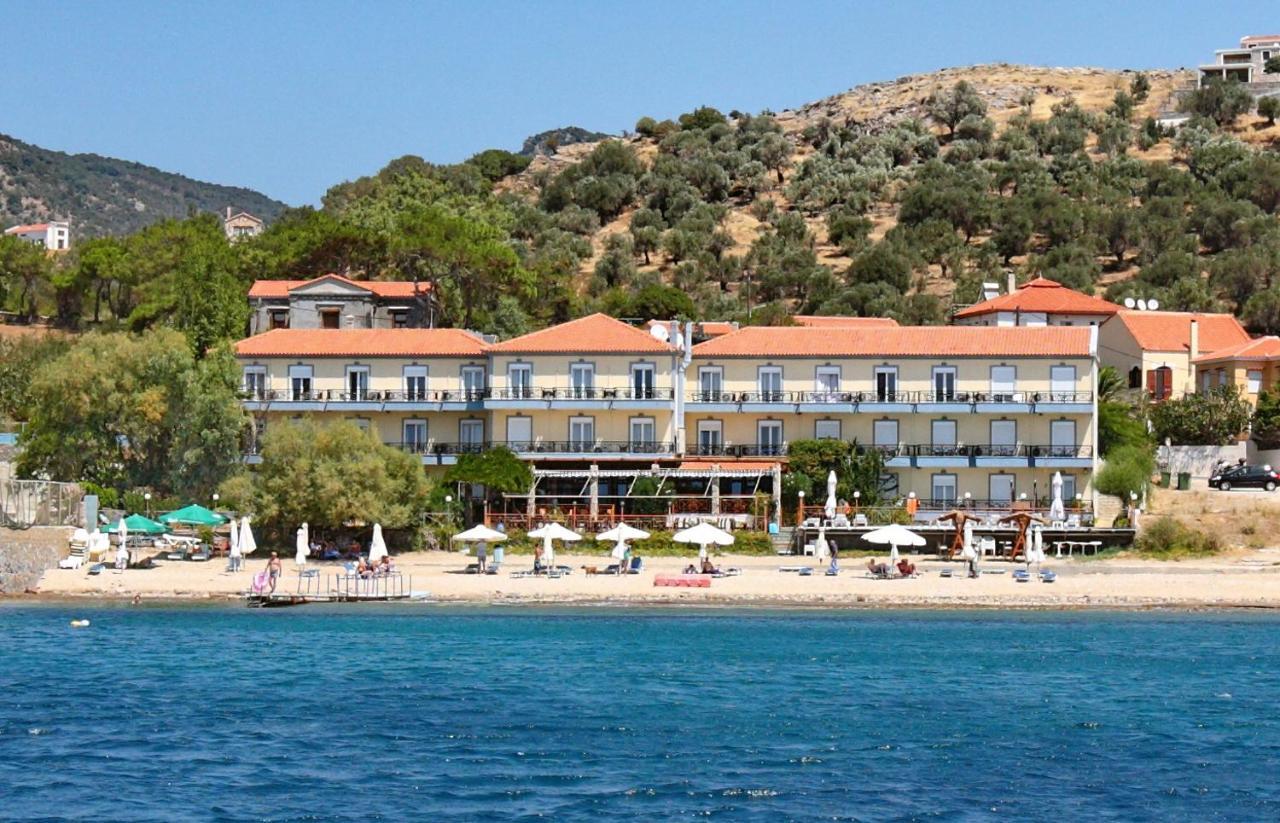 Pebble Beach Hotel Plomari Eksteriør bilde